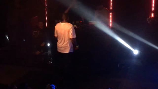 Azizi Gibson live consert Saint-Petersburg 29.04.2017. смотреть онлайн