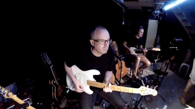 Land of Lola - Kinky Boots - Guitar Pit Cam смотреть онлайн