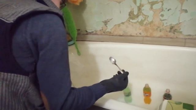 Пётр Иванович проводит эксперимент с газировкой, содой и средством для мытья посуды смотреть онлайн