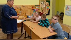 Подгрупповое дефектологическое занятие