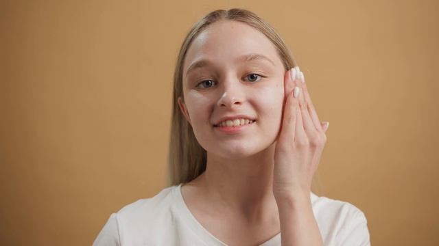 Солнцезащитный крем SHINSIAVIEW VITA PLUS AQUARING SUN-BYE CREAM смотреть онлайн
