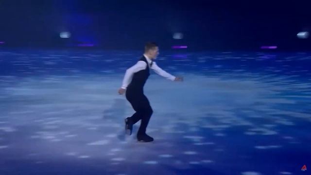 Mikhail Kolyada - "Sway" - "In Love With Figure Skating" show - 01.04.2022 смотреть онлайн