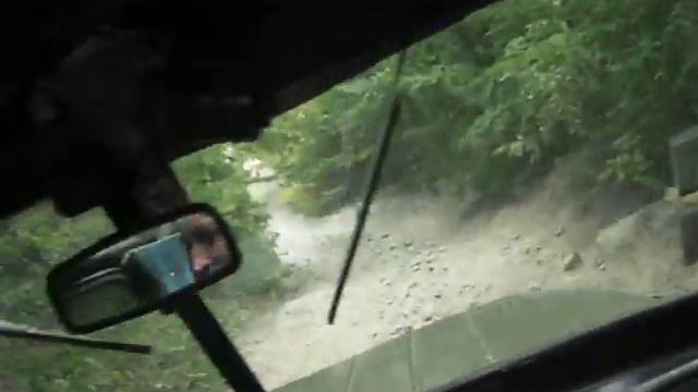 Спуск.Крым .Водопад Джур-Джур. смотреть онлайн