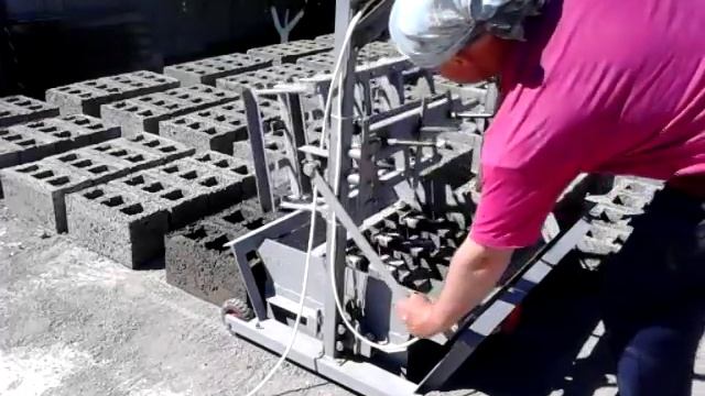 Станок для шлакоблоков - masterd 4.3 смотреть онлайн