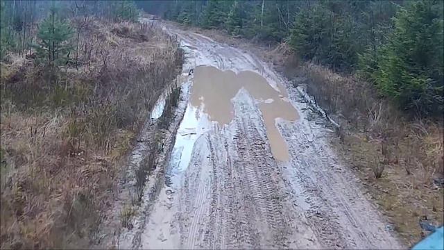 Покатушки на Ниве, обновленная нива 21213,лес и немного грязи смотреть онлайн