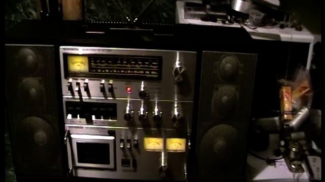 SHARP 909 vs Telefunken M1 смотреть онлайн