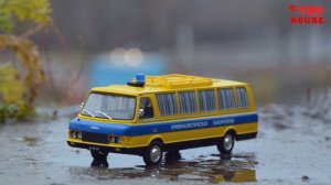 Машинки. Моя коллекция моделек масштаб 1:43 фото на улице