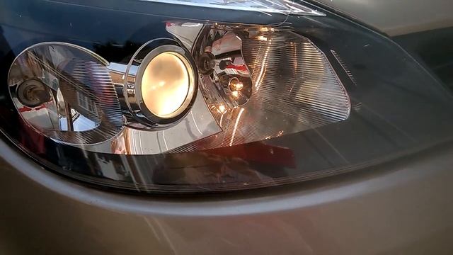 Clio Headlamp doesn't work until Tapped смотреть онлайн