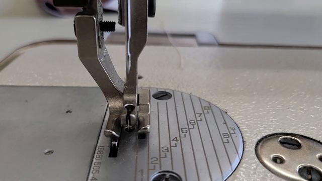 Presser foot explanation on Juki DU-1181N смотреть онлайн