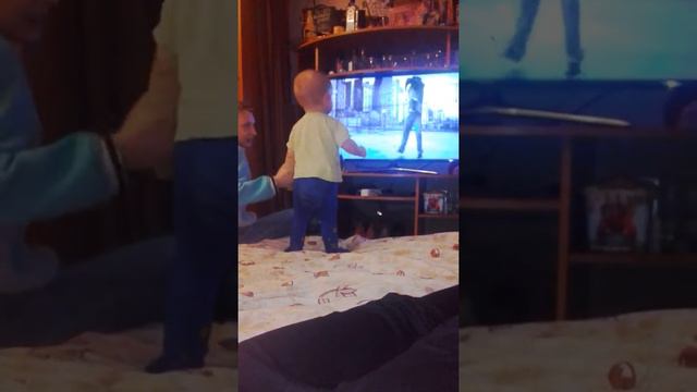 Вика зажигает. смотреть онлайн