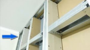 Установка перегородки  с уже готовым натяжным потолком