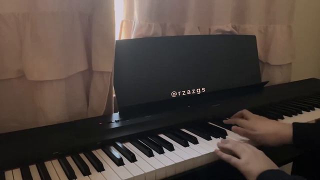 C418 - Wet hands from Minecraft (piano cover) смотреть онлайн