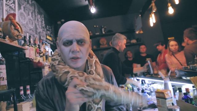 Гарри Поттер и Хеллоуин в баре "Сегодня можно". смотреть онлайн