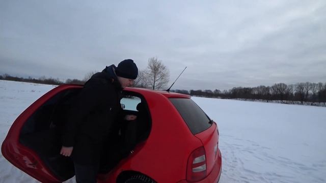 Обзор Skoda Fabia. Первый автомобиль.