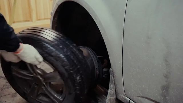 Как поменять колёса смотреть онлайн