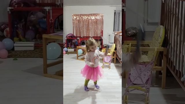 Milki dance - Ой снег снежок смотреть онлайн