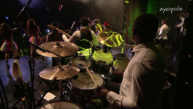 PETIT PAYS HD смотреть онлайн