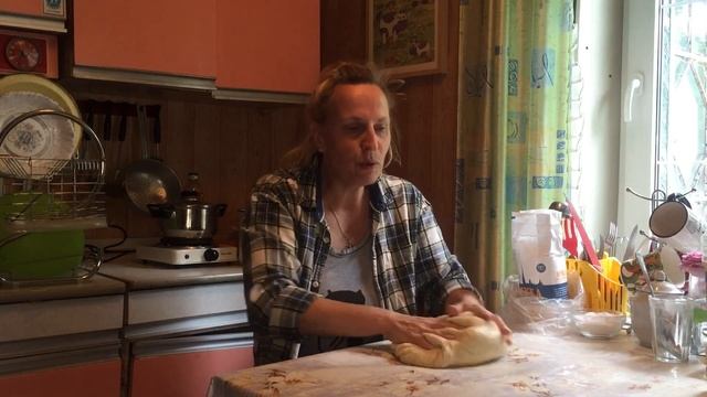 ПИРОЖКИ В РУССКОЙ ПЕЧКЕ. Рецепт пирожков с капустой. смотреть онлайн