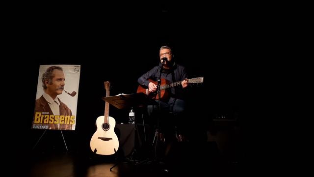 "Les passantes" (Antoine Pol/Georges Brassens) par Alain Nardino en public. смотреть онлайн