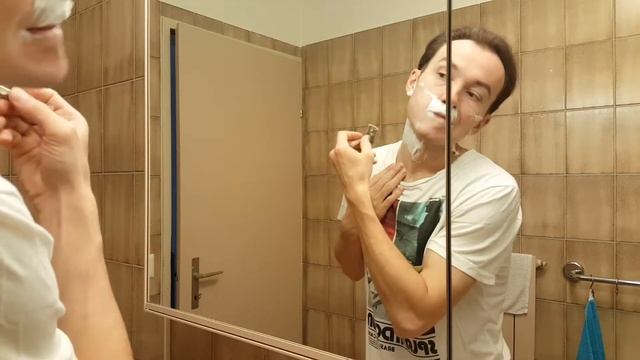 Бритье. Крем "Мыльный", фабрики Свобода, Fatip Piccolo Open Comb смотреть онлайн