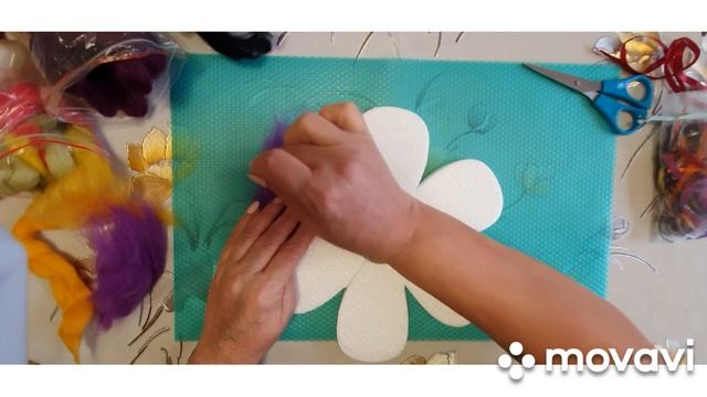 Мастер-класс по сухому валянию цветка в форме ромашки. смотреть онлайн