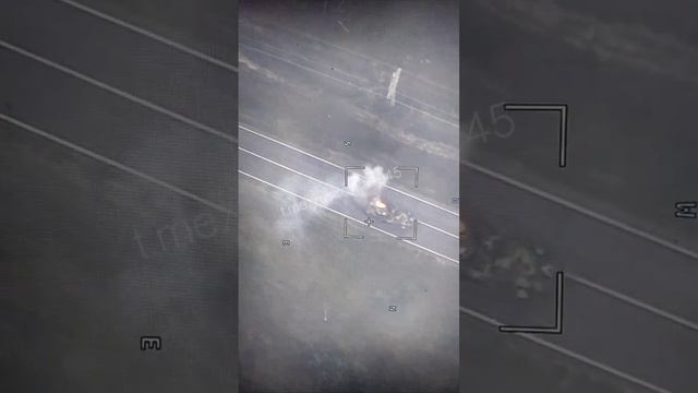 Кадры встречного боя в упор на 30-мм пушках российского БТР-82А против БТР-4 ВСУ. смотреть онлайн