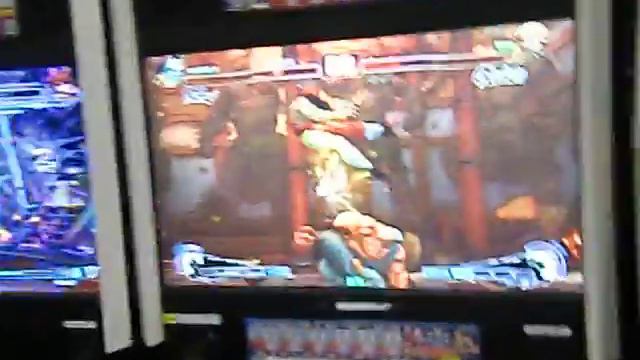 5 claw vs gouken on CRACK смотреть онлайн