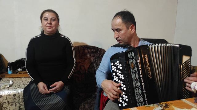 Старинная даргинская песня под гармошку с большим смыслом. Ашура Гасанова. Саид и Шамиль лучшие смотреть онлайн