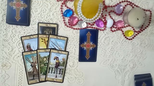 Стоит ли увольняться с работы и как будет, если остаться на работе, и как будет если уволиться.... смотреть онлайн