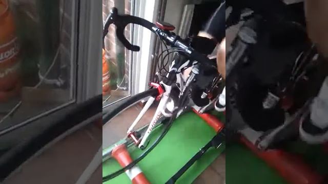 Elite Arion bike rollers смотреть онлайн