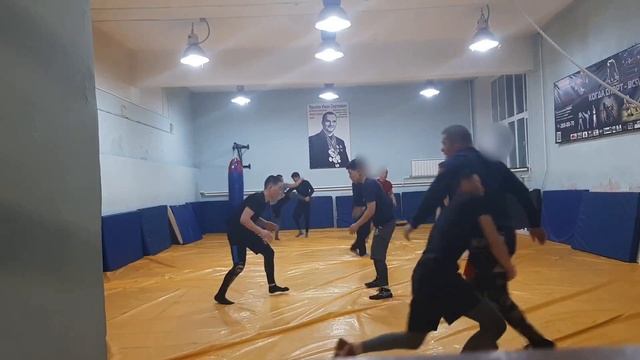 *_Отработка прохода в ноги_* смотреть онлайн