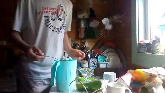 Как приготовить вкусный коктейль смотреть онлайн