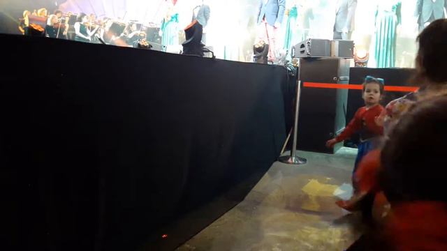 Вика зажигает! Король Лев. Мюзикл Волшебное созвездие Дисней смотреть онлайн