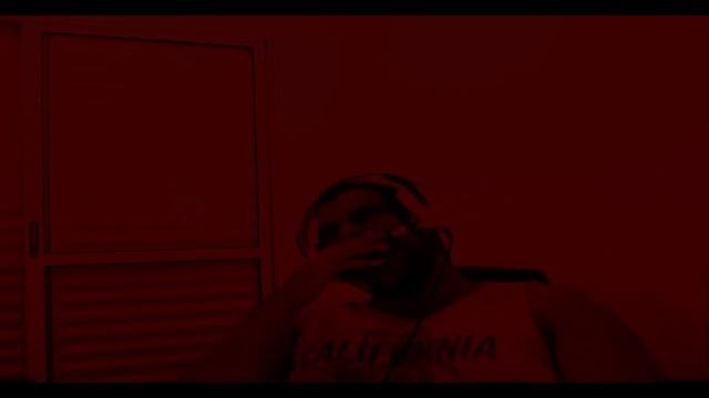 John Roblox laugh but it's Demonic смотреть онлайн