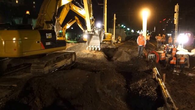 Разработка грунта под пакетное строение смотреть онлайн