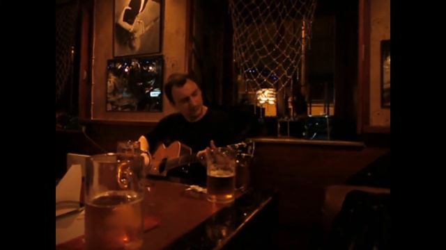 Подросток. Посиделка с гитарой в баре. Кавер, на менее известную песню Виктора Цоя. Цой жив! смотреть онлайн