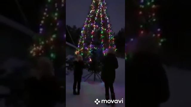 Село Батамай зажжение ёлки 💫 смотреть онлайн
