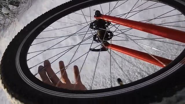 Температура на улице -25 °C. Колесо крутится плохо. смотреть онлайн
