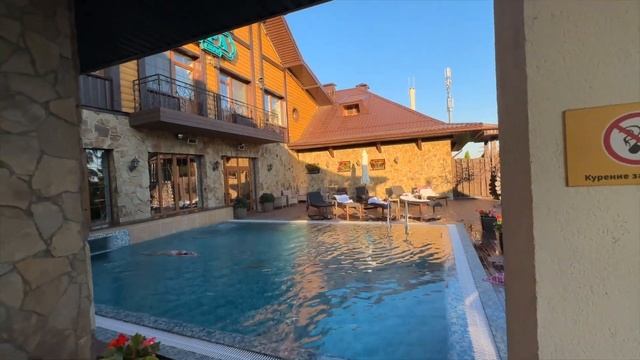 Первая годовщина в браке: Отдых в Сябрах, Что я беру с собой из бьюти-баночек, Покупки на осень-зим смотреть онлайн