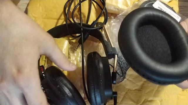 Распаковка амбушюр для наушников Fostex T50RP/ Shure HPAEC840 смотреть онлайн