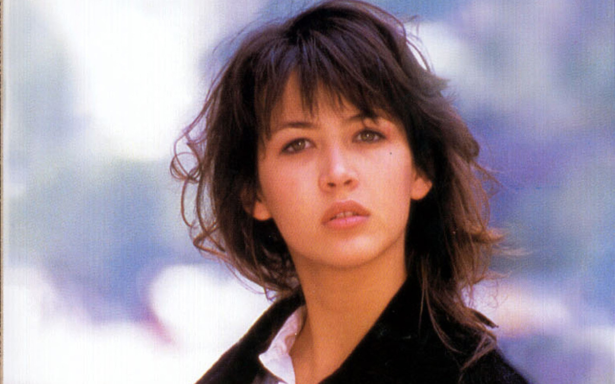 Студентка 1988 L'étudiante смотреть онлайн