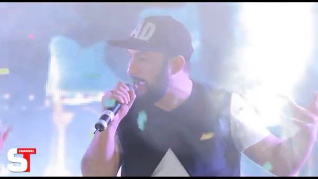 Ведущий, шоумен Руслан Костов с ученицей ПЦ "Star Time" Марией Сирош на "Новогоднем карнавале" смотреть онлайн