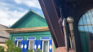 Установка газовых упоров , калина 1