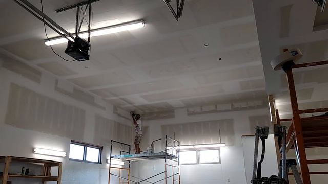 Drywall angles on Scaffold смотреть онлайн