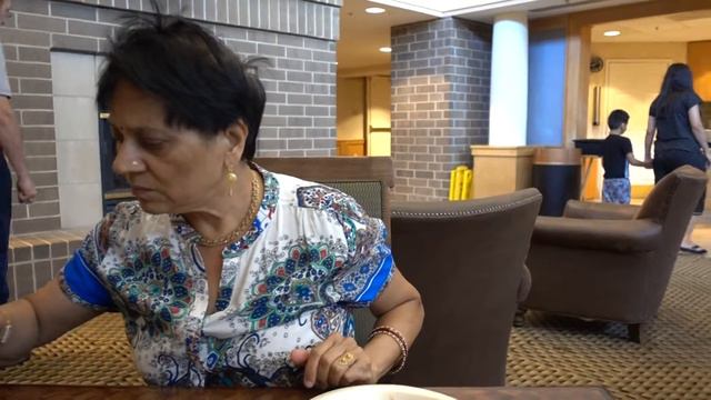 Aruna & Hari Sharma at Breakfast Table Homewood Suites Hilton at Dulles Int. Airport, Sep 11, 2016 смотреть онлайн