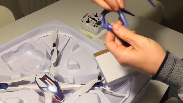 Yizhan H16 Tarantula X6 Drone Unboxing смотреть онлайн