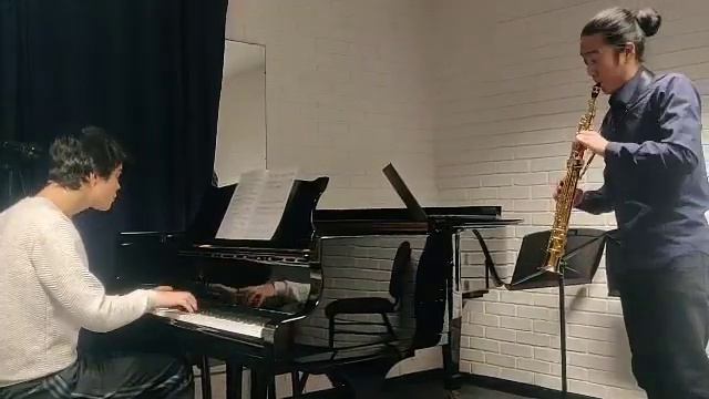 Shainsky / Lester - Пусть бегут неуклюже смотреть онлайн