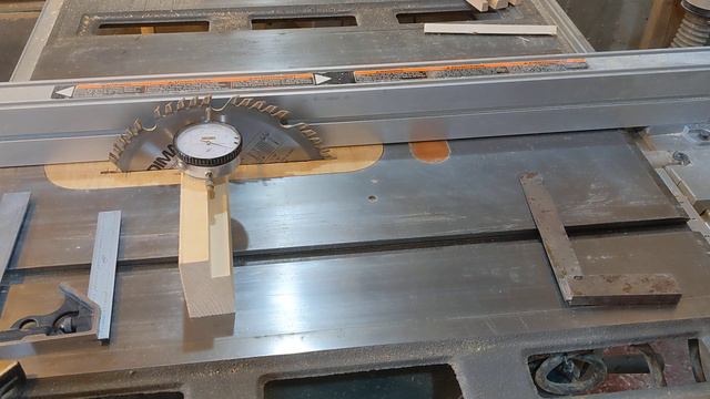 Table saw blade 90 degree alignment смотреть онлайн