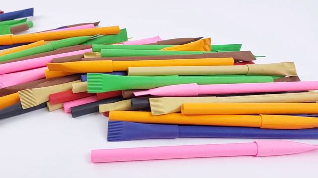 Бумажные ручки в Москве смотреть онлайн