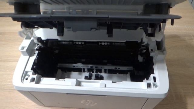 HP LaserJet Pro MFP M28a / M28w - Replacing the Toner Cartridge CF244A 44A смотреть онлайн